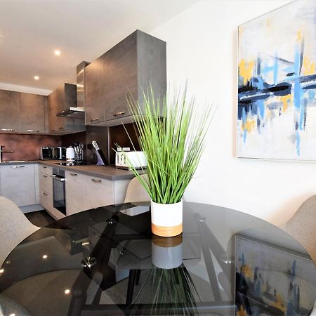 Brunel Loft Apartments - Ya Bristol Esterno foto