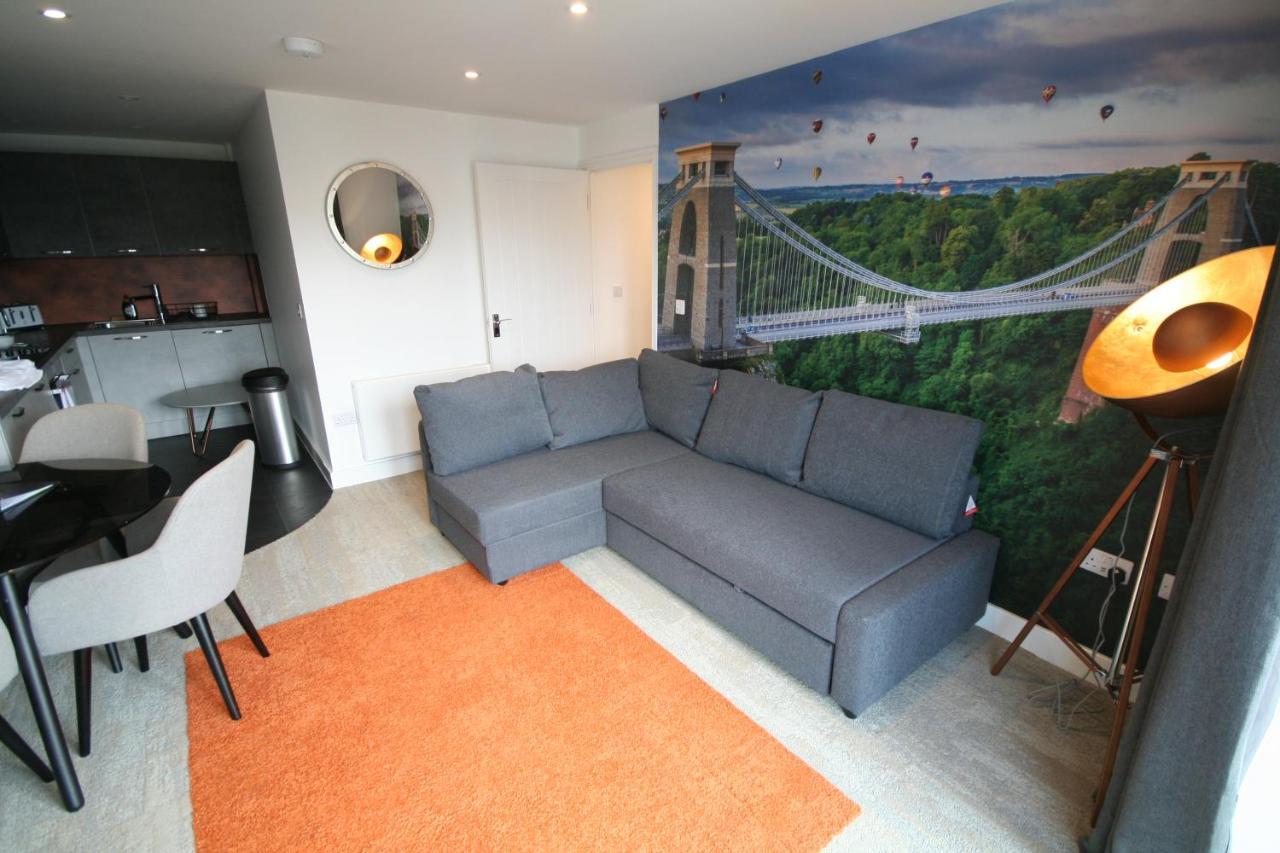 Brunel Loft Apartments - Ya Bristol Esterno foto