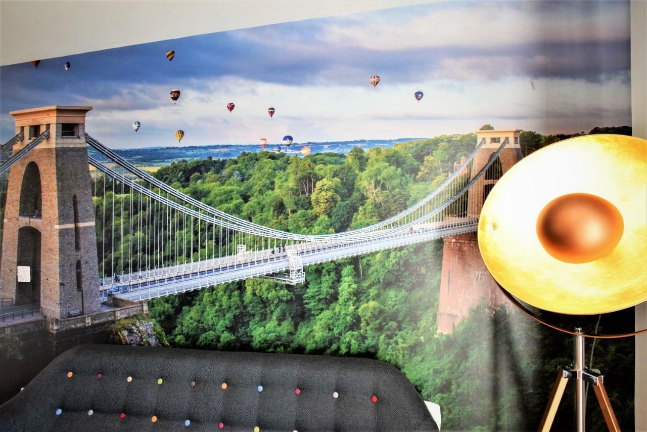Brunel Loft Apartments - Ya Bristol Esterno foto
