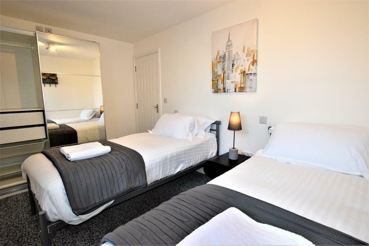Brunel Loft Apartments - Ya Bristol Esterno foto